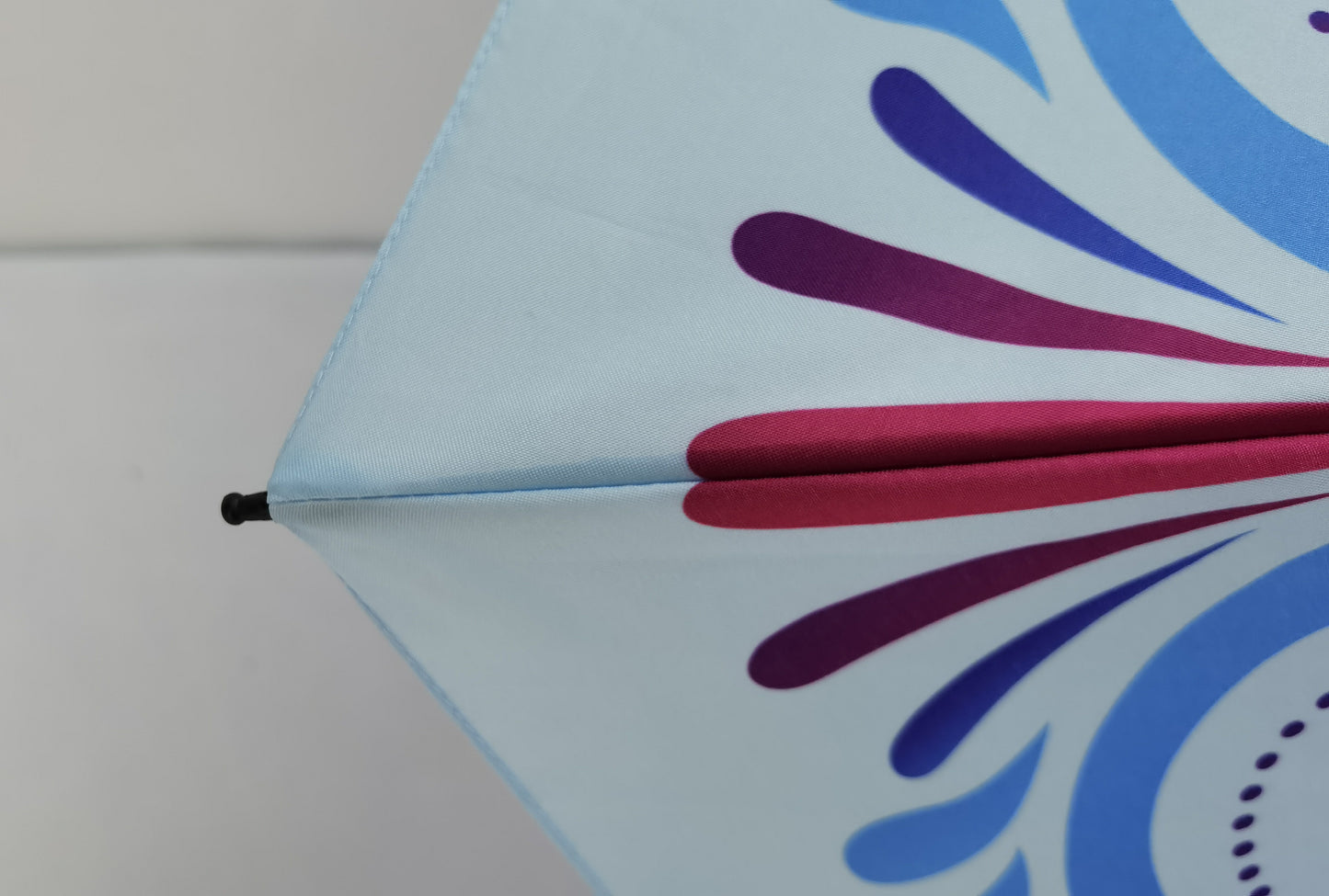 Mini Pocket Compact Umbrella Sun Anti UV 5 Folding Rain Windproof Travel