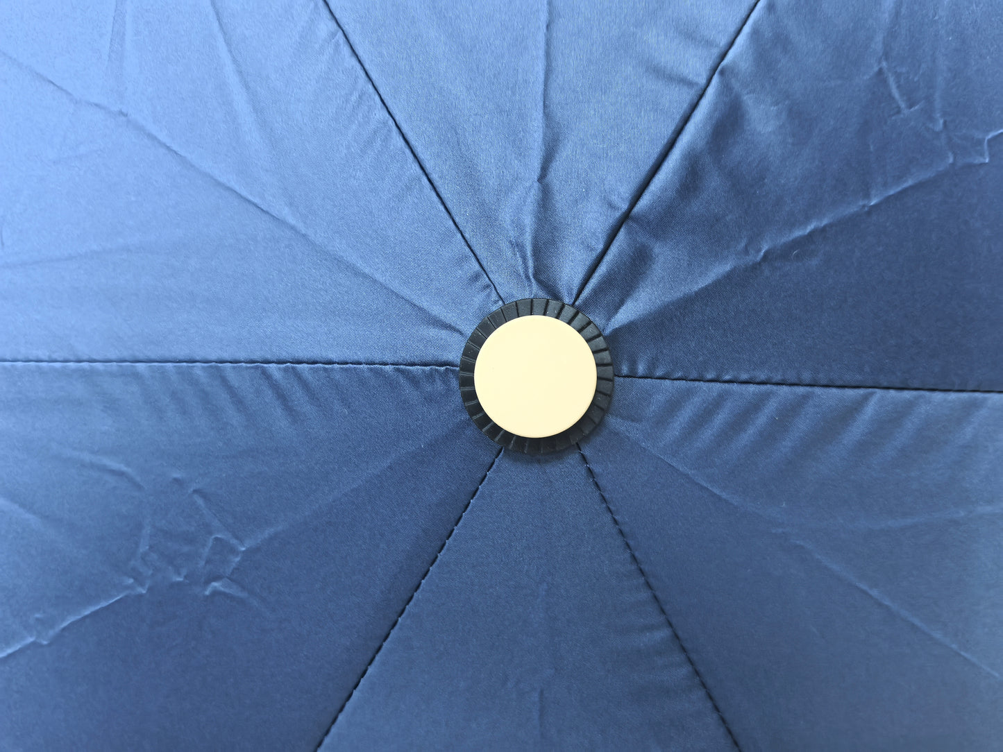 Three Folding Safety Automatic Umbrella with Black Pu Coating and Windproof Frame for Sunny and Rainy Customizable