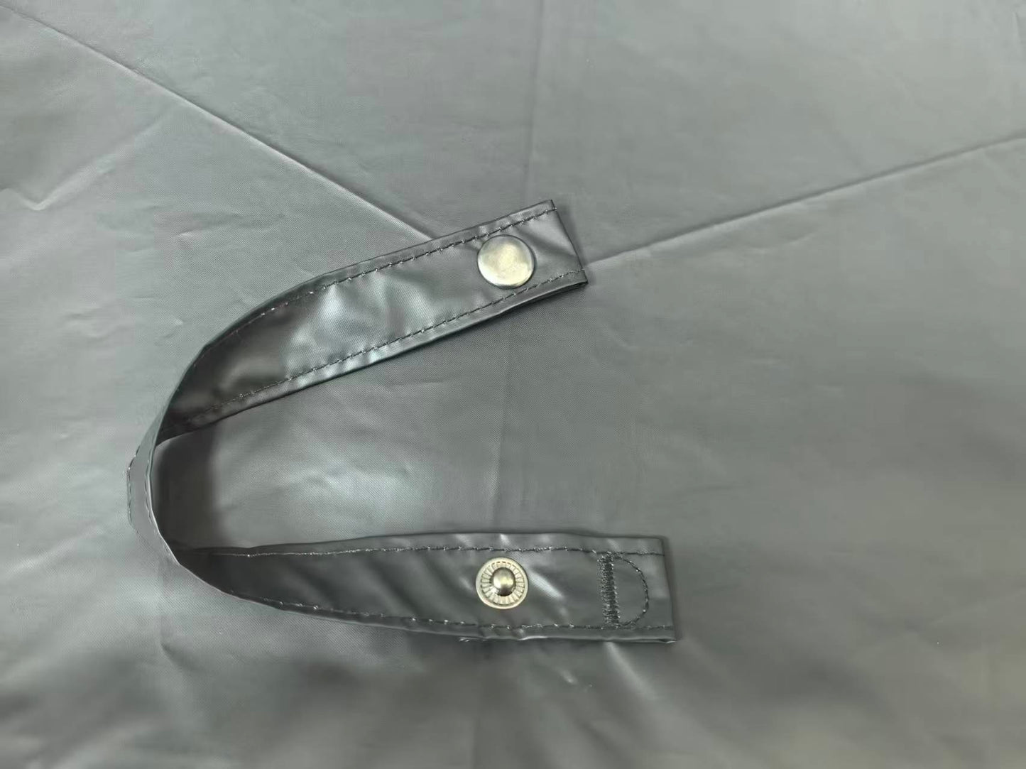 Japanese Style Three Folding Reverse Umbrella  Apollo Dome Shape with Strong Windproof Frame and Black UV Coating Customizable